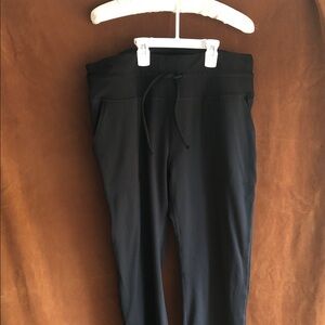 Mondetta Black High-Rise Drawstring Leggings with Pockets